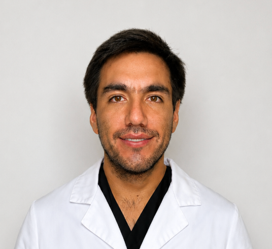 Dr. Manuel Rojas, periodoncia